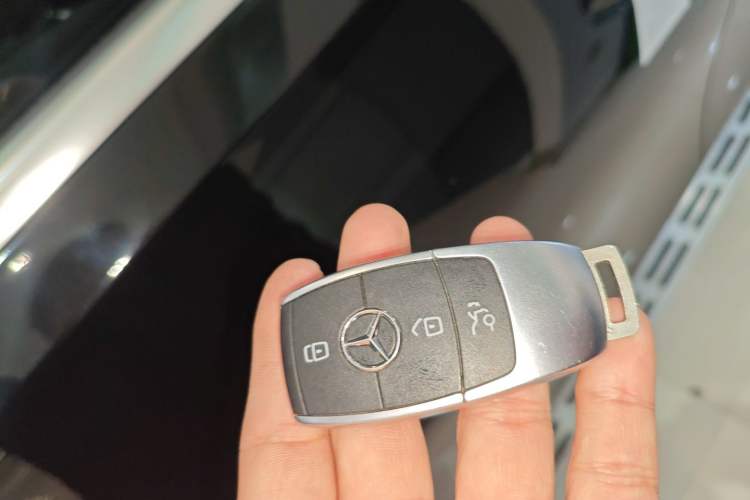 Used Mercedes-Benz GLE 2020 GLE 350 4MATIC Fashion Model Interior 1