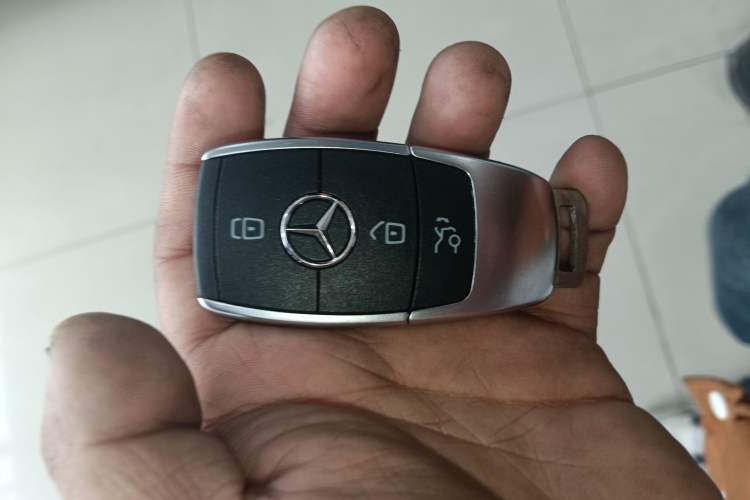 Used Mercedes-Benz GLE 2020 GLE 350 4MATIC Fashion Model Interior 1