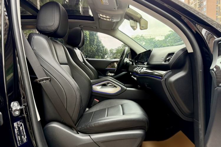 Used Mercedes-Benz GLE 2020 Restyled GLE 350 4MATIC Fashion Edition Interior 2