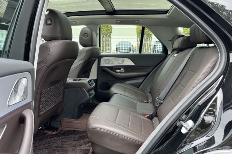 Used Mercedes-Benz GLE 2020 Restyled GLE 450 4MATIC Dynamic Edition Interior 4