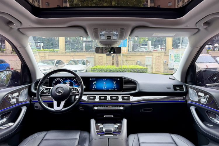Used Mercedes-Benz GLE 2020 Restyled GLE 350 4MATIC Fashion Edition Interior 5