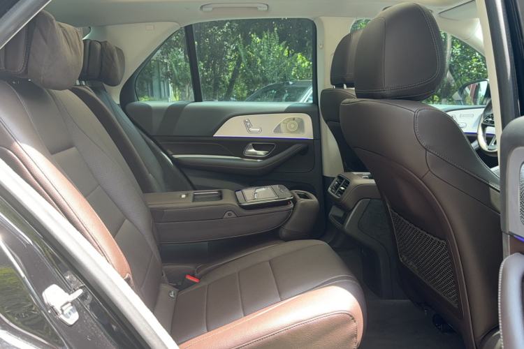 Used Mercedes-Benz GLE 2020 Restyled GLE 450 4MATIC Dynamic Edition Interior 6