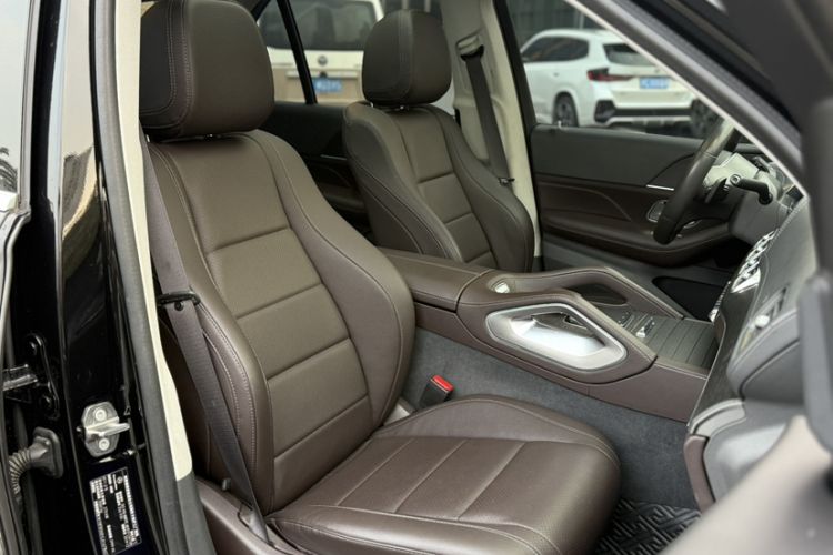 Used Mercedes-Benz GLE 2020 Restyled GLE 450 4MATIC Luxury Edition Interior 7