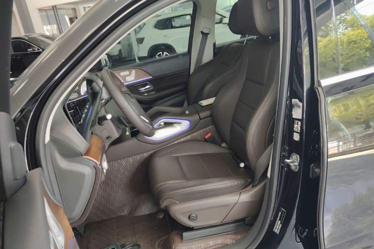 Used Mercedes-Benz GLE 2020 GLE 350 4MATIC Luxury Model Left Front Seat