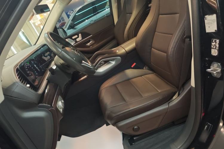Used Mercedes-Benz GLE 2020 Restyled GLE 350 4MATIC Fashion Edition Special Version Left Front Seat