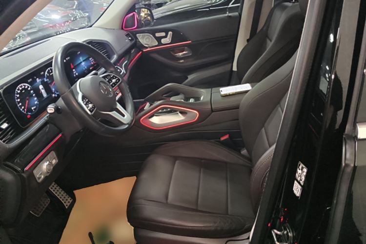 Used Mercedes-Benz GLE 2020 Restyled GLE 350 4MATIC Fashion Edition Special Version Left Front Seat