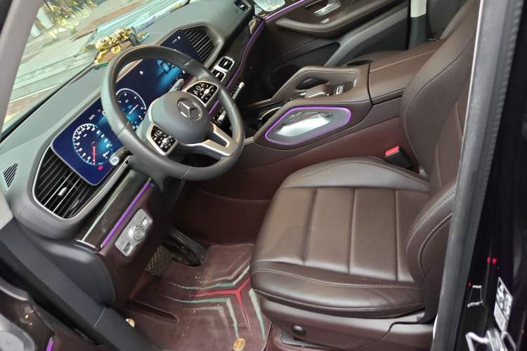 Used Mercedes-Benz GLE 2020 Restyled GLE 350 4MATIC Fashion Edition Left Front Seat