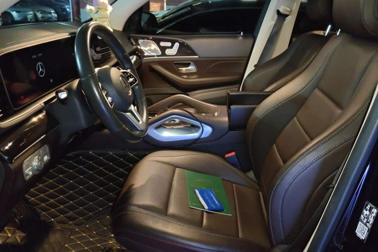Used Mercedes-Benz GLE 2020 Restyled GLE 350 4MATIC Fashion Edition Left Front Seat