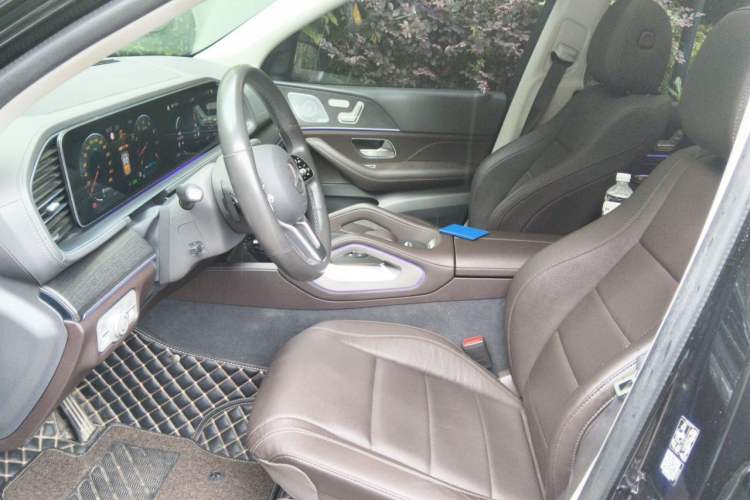 Used Mercedes-Benz GLE 2020 Restyled GLE 450 4MATIC Luxury Edition Left Front Seat