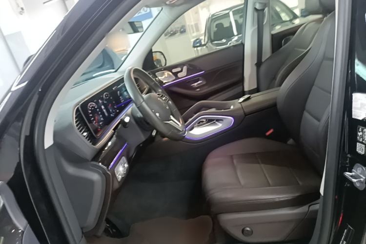 Used Mercedes-Benz GLE 2020 Restyled GLE 350 4MATIC Fashion Edition Left Front Seat