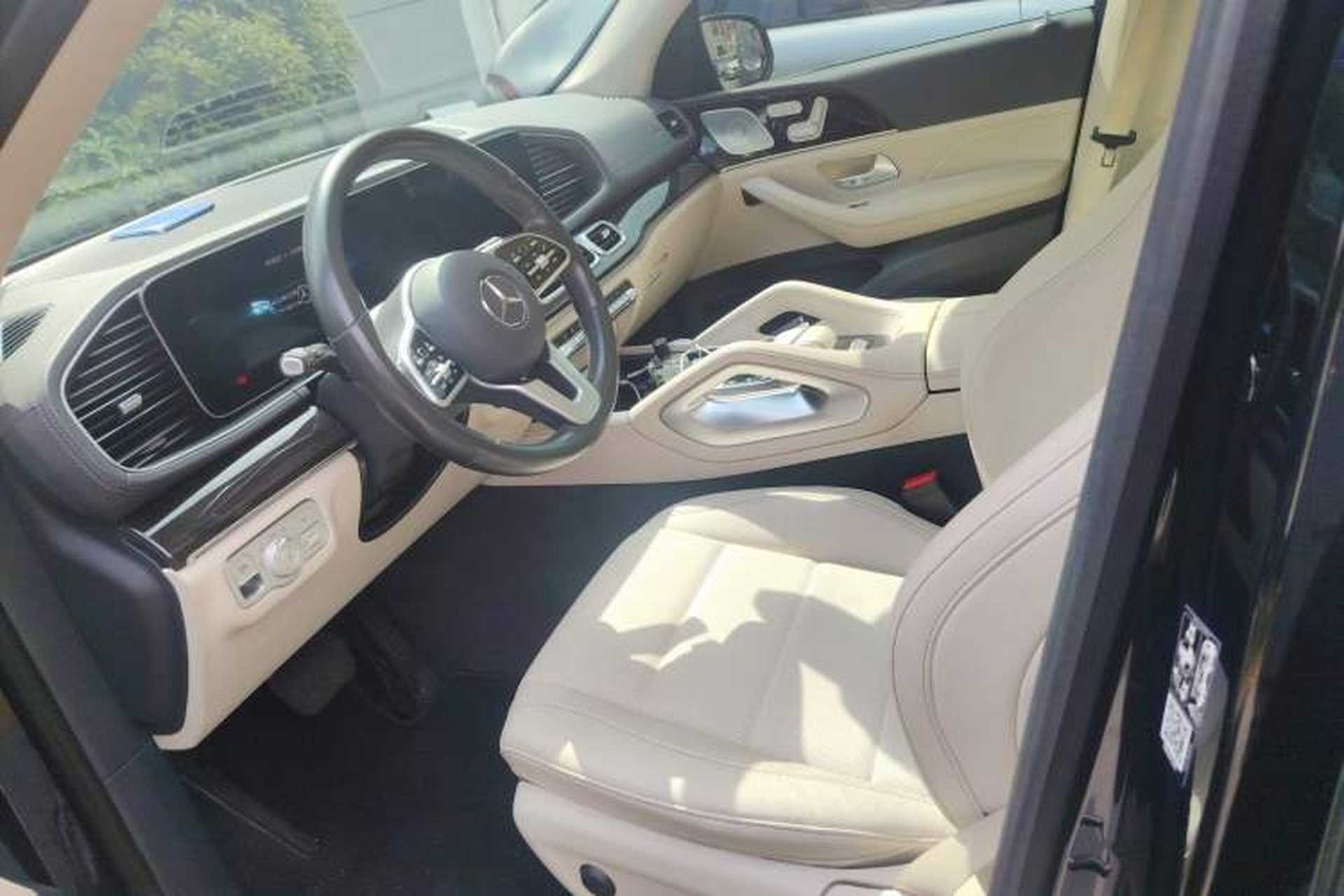 Used Mercedes-Benz GLE 2020 GLE 350 4MATIC Fashion Model Left Front Seat