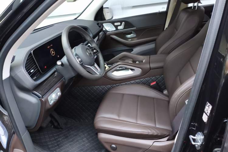 Used Mercedes-Benz GLE 2020 Restyled GLE 350 4MATIC Fashion Edition Left Front Seat