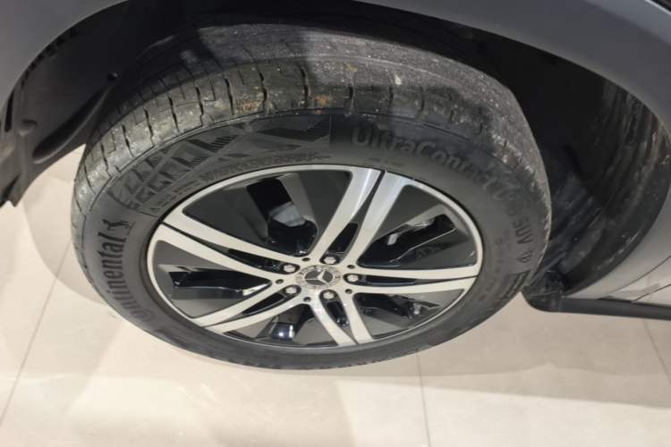 Used Mercedes-Benz GLE 2020 GLE 350 4MATIC Dynamic Edition Left Front Wheel Hub