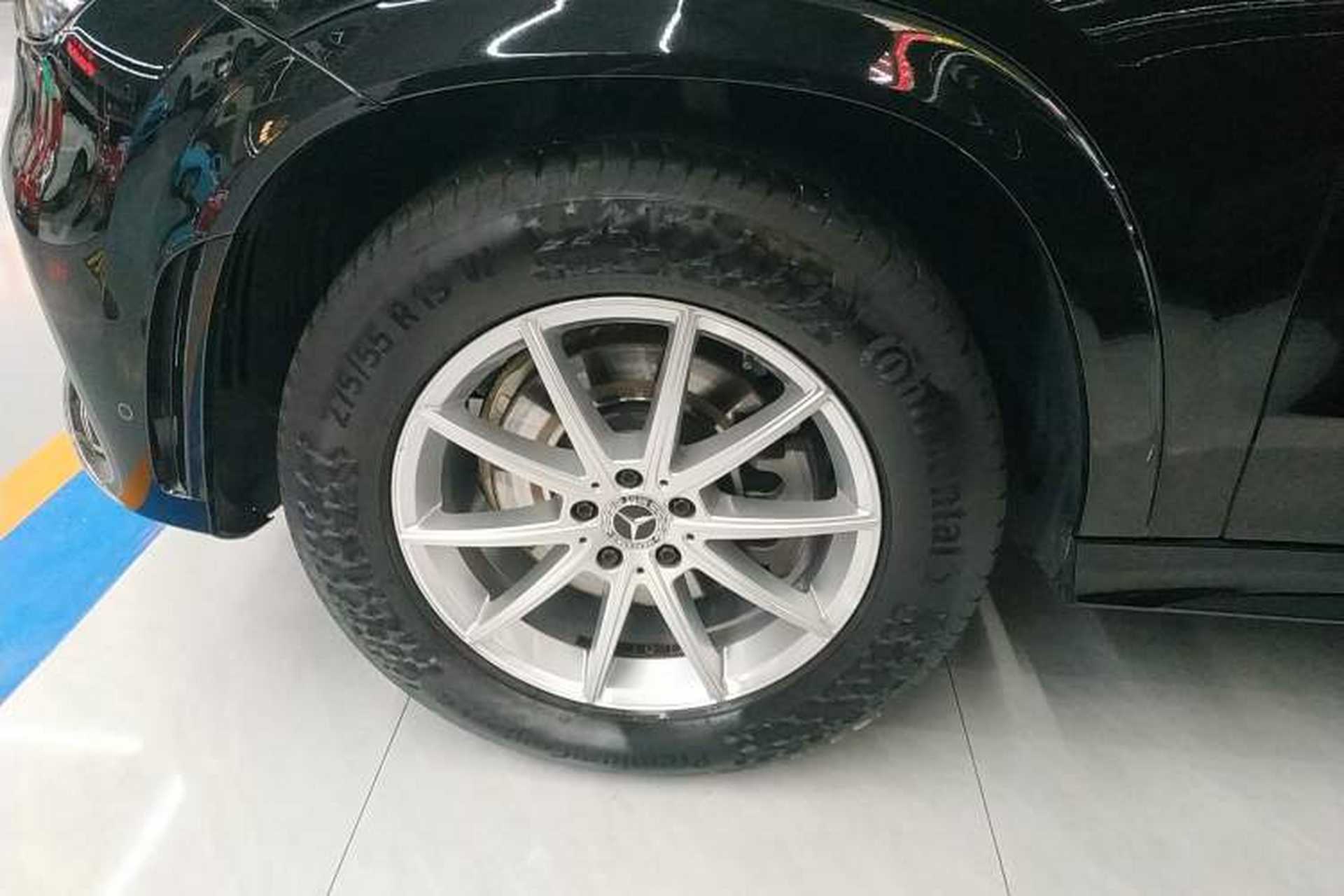 Used Mercedes-Benz GLE 2020 Restyled GLE 350 4MATIC Fashion Edition Left Front Wheel Hub