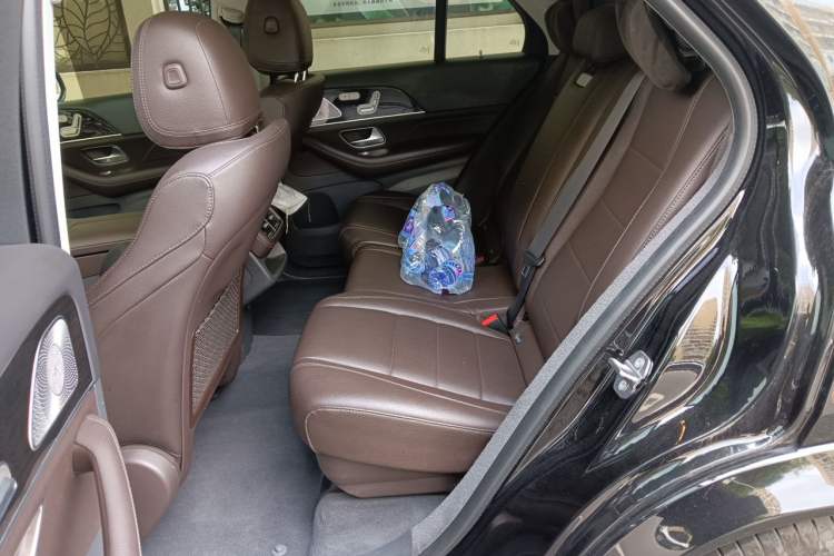 Used Mercedes-Benz GLE 2020 Restyled GLE 350 4MATIC Fashion Edition Left Rear Seat