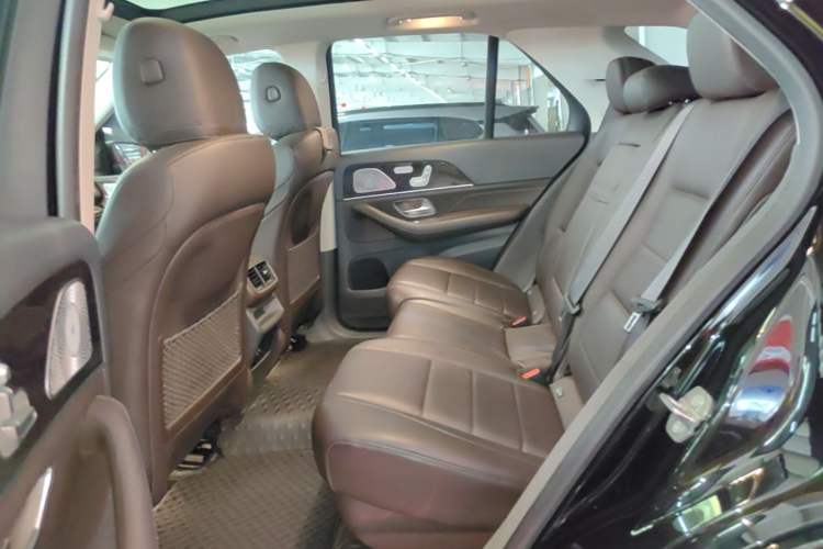 Used Mercedes-Benz GLE 2020 GLE 350 4MATIC Fashion Model Left Rear Seat