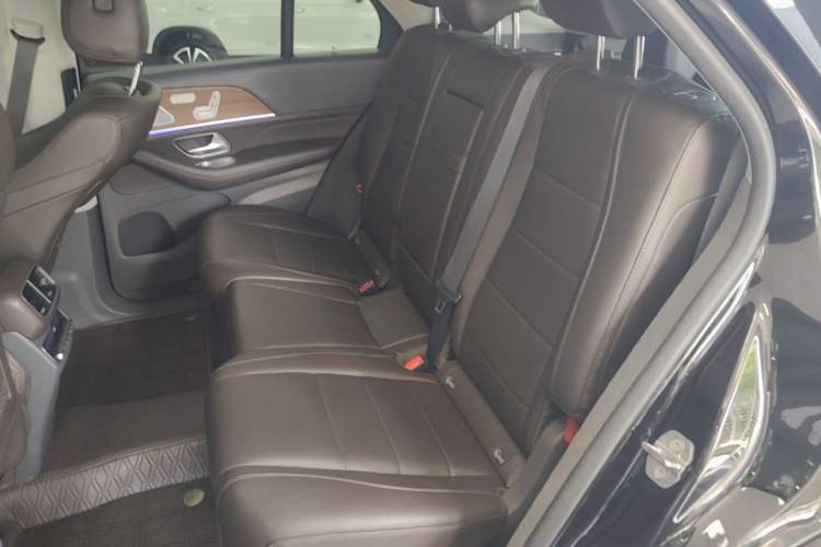Used Mercedes-Benz GLE 2020 GLE 350 4MATIC Luxury Model Left Rear Seat