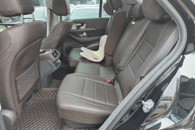 Used Mercedes-Benz GLE 2020 Restyled GLE 350 4MATIC Fashion Edition Left Rear Seat