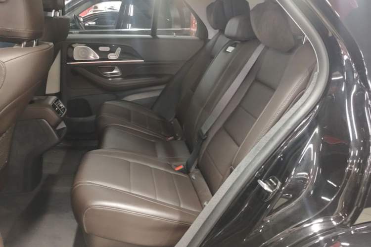 Used Mercedes-Benz GLE 2020 Restyled GLE 350 4MATIC Fashion Edition Left Rear Seat