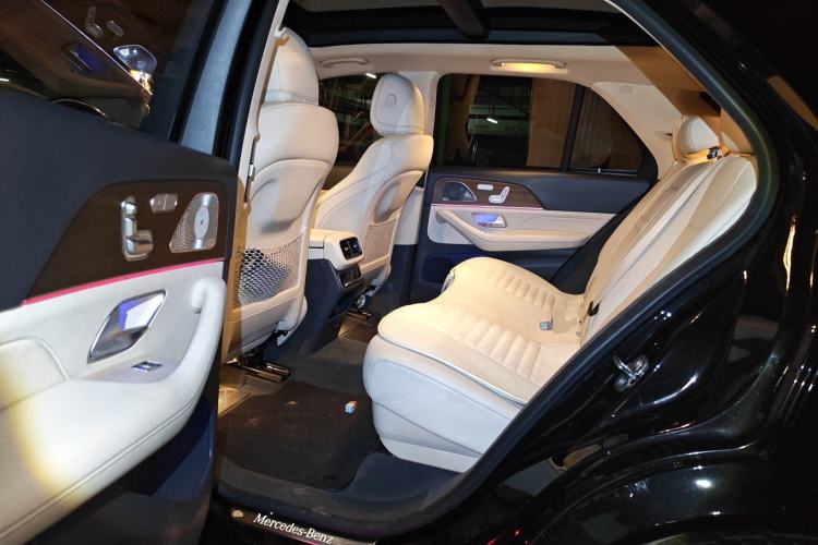 Used Mercedes-Benz GLE 2020 GLE 350 4MATIC Luxury Model Left Rear Seat