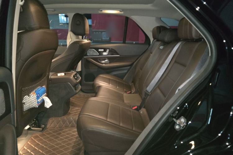 Used Mercedes-Benz GLE 2020 Restyled GLE 350 4MATIC Fashion Edition Left Rear Seat