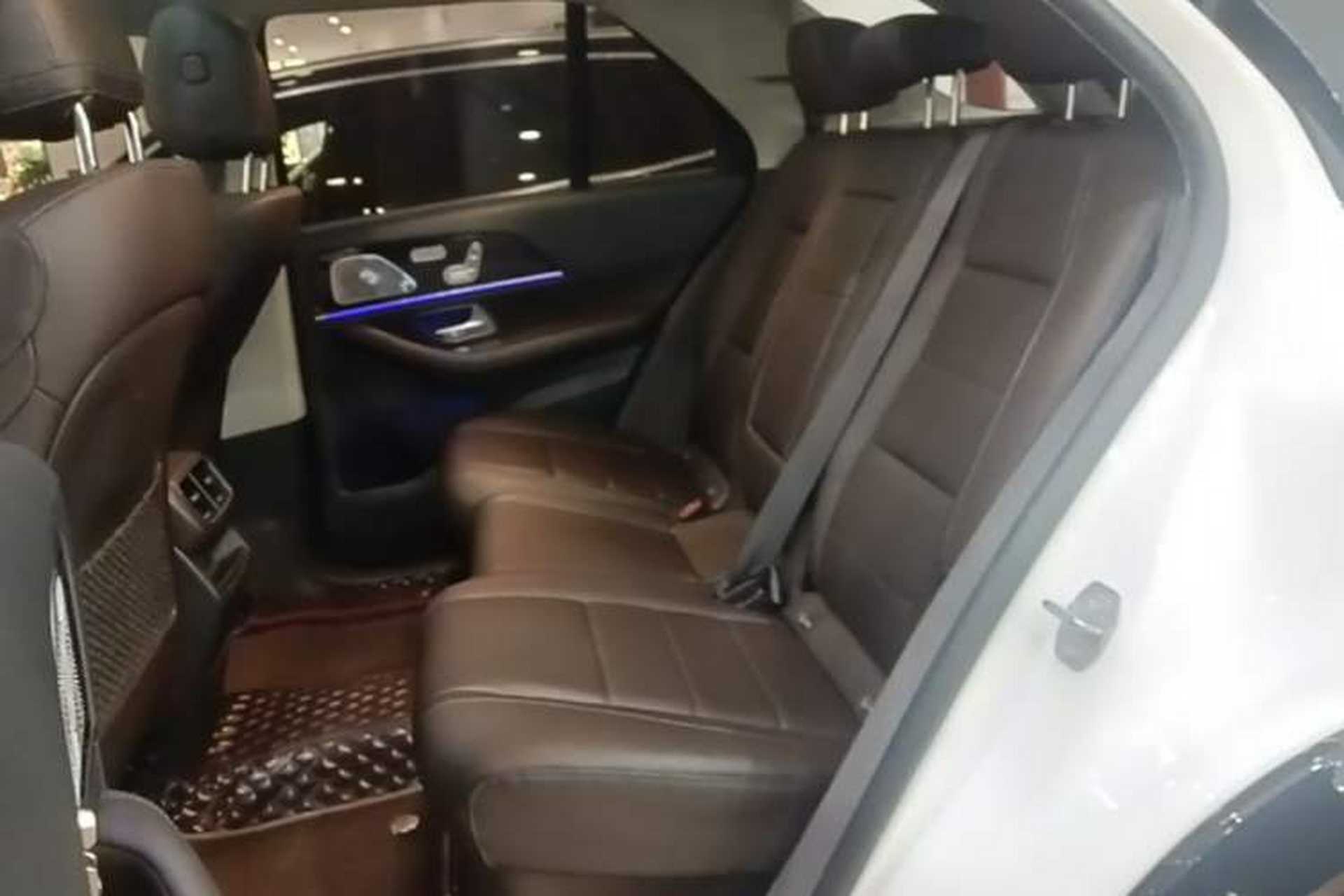 Used Mercedes-Benz GLE 2020 Restyled GLE 350 4MATIC Fashion Edition Left Rear Seat