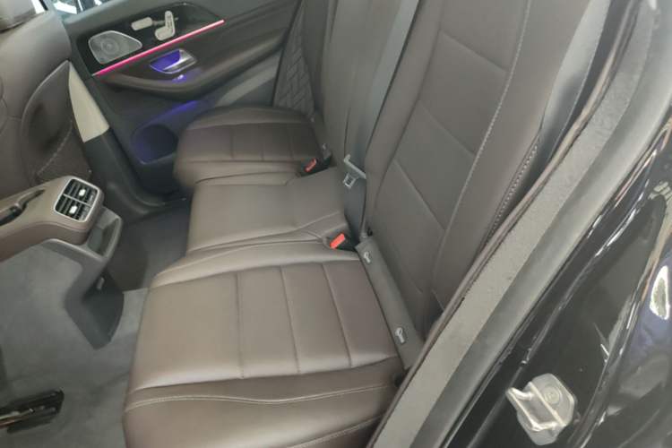 Used Mercedes-Benz GLE 2020 Restyled GLE 350 4MATIC Fashion Edition Left Rear Seat