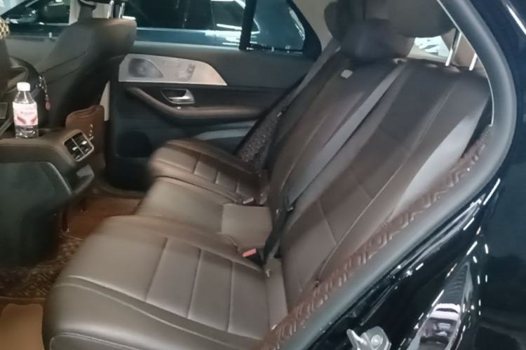 Used Mercedes-Benz GLE 2020 Restyled GLE 450 4MATIC Dynamic Edition Left Rear Seat