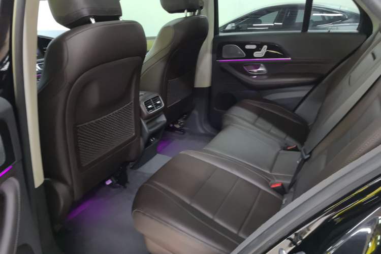Used Mercedes-Benz GLE 2020 Restyled GLE 350 4MATIC Fashion Edition Left Rear Seat