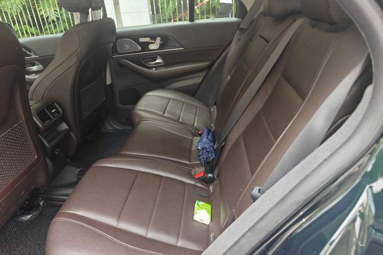 Used Mercedes-Benz GLE 2020 Restyled GLE 350 4MATIC Fashion Edition Left Rear Seat