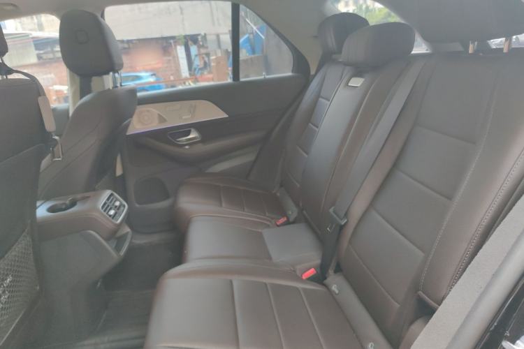 Used Mercedes-Benz GLE 2020 Restyled GLE 450 4MATIC Dynamic Edition Left Rear Seat