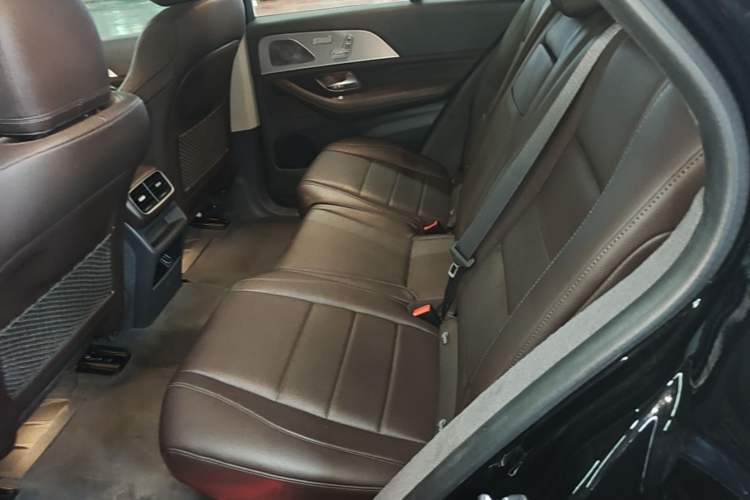 Used Mercedes-Benz GLE 2020 GLE 350 4MATIC Dynamic Edition Left Rear Seat