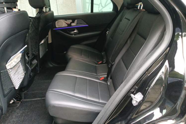 Used Mercedes-Benz GLE 2020 GLE 350 4MATIC Fashion Model Left Rear Seat
