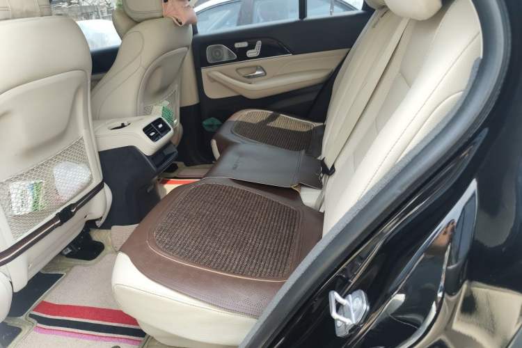 Used Mercedes-Benz GLE 2020 Restyled GLE 350 4MATIC Fashion Edition Left Rear Seat