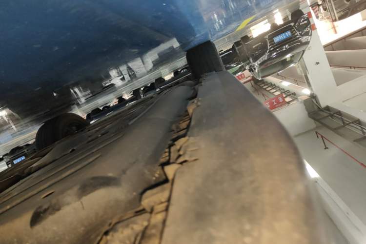 Used Mercedes-Benz GLE 2020 GLE 350 4MATIC Luxury Model Left Side Sill