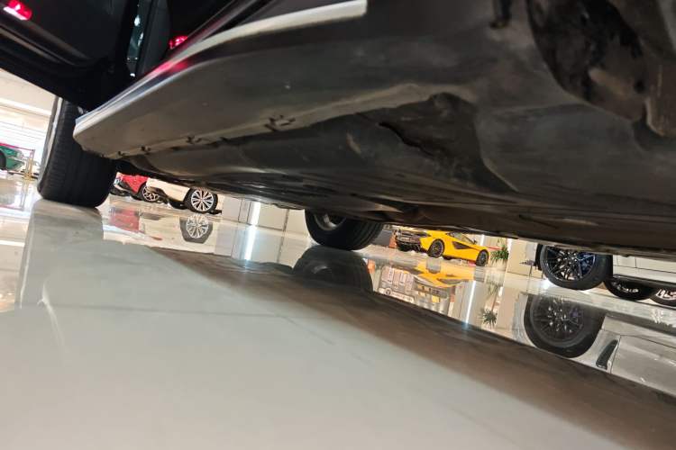 Used Mercedes-Benz GLE 2020 Restyled GLE 350 4MATIC Fashion Edition Special Version Left Side Sill
