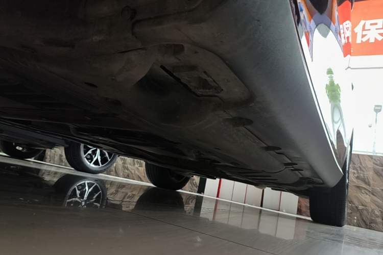 Used Mercedes-Benz GLE 2020 GLE 350 4MATIC Dynamic Edition Special Version Left Side Sill