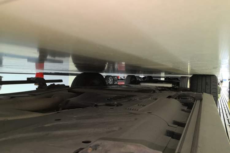 Used Mercedes-Benz GLE 2020 Restyled GLE 350 4MATIC Fashion Edition Left Side Sill