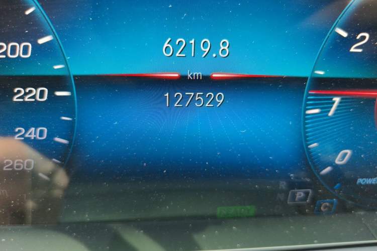 Used Mercedes-Benz GLE 2020 Restyled GLE 450 4MATIC Dynamic Edition Odometer Close Up