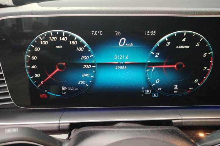 Used Mercedes-Benz GLE 2020 GLE 350 4MATIC Dynamic Edition Odometer Close Up