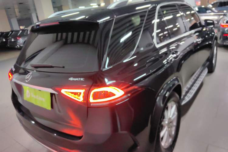 Used Mercedes-Benz GLE 2020 Restyled GLE 350 4MATIC Fashion Edition Rear