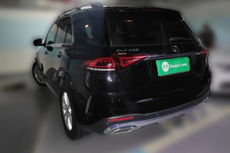Used Mercedes-Benz GLE 2020 GLE 350 4MATIC Fashion Model Rear Left 45 Deg