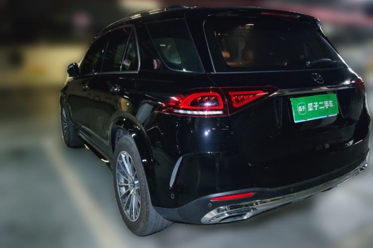 Used Mercedes-Benz GLE 2020 GLE 350 4MATIC Luxury Model Rear Left 45 Deg