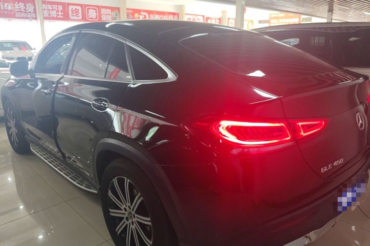 Used Mercedes-Benz GLE  Rear Left 45 Deg