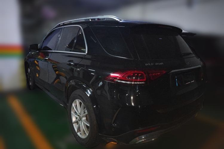 Used Mercedes-Benz GLE 2020 GLE 350 4MATIC Fashion Model Rear Left 45 Deg