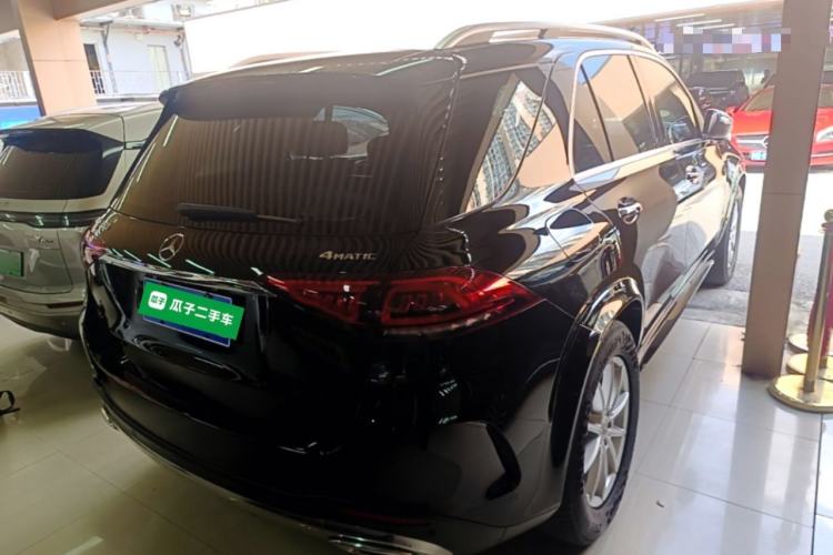 Used Mercedes-Benz GLE 2020 Restyled GLE 350 4MATIC Fashion Edition Rear Right 45 Deg