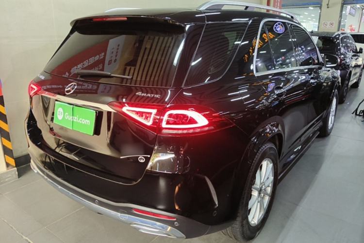 Used Mercedes-Benz GLE 2020 Restyled GLE 350 4MATIC Fashion Edition Special Version Rear Right 45 Deg