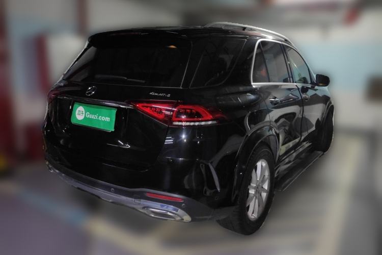 Used Mercedes-Benz GLE 2020 GLE 350 4MATIC Fashion Model Rear Right 45 Deg