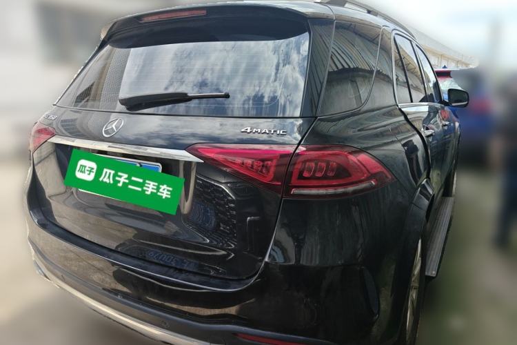 Used Mercedes-Benz GLE 2020 GLE 350 4MATIC Fashion Model Rear Right 45 Deg