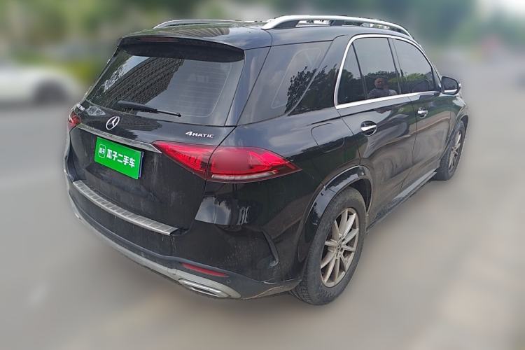 Used Mercedes-Benz GLE 2020 Second Facelift GLE 350 4MATIC Stylish Version Rear Right 45 Deg